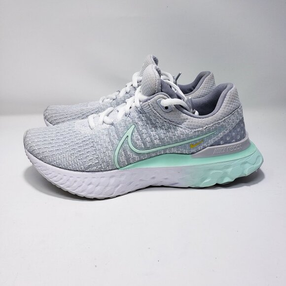 Nike React Infinity Run Flyknit 2 Running Shoes Gray/Mint Womens 7.5 - Picture 1 of 9